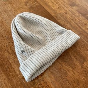 lululemon beanie